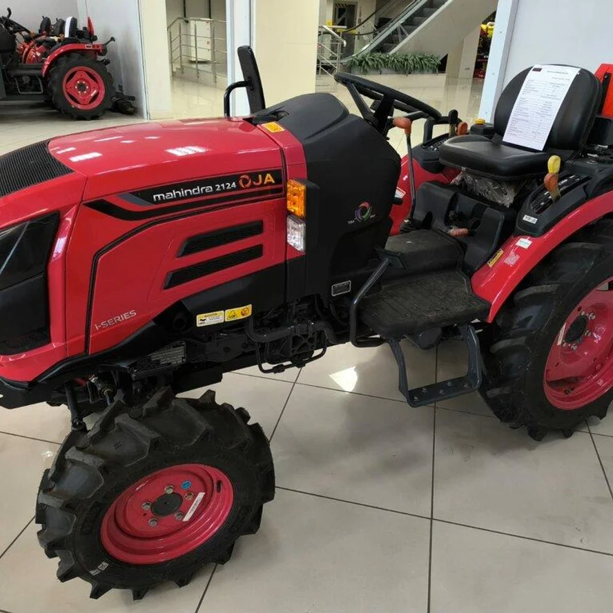 Трактор Mahindra OJA 2124 4WD