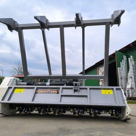 Лесной и парковый мульчер1JL-226 (DOBERKMET)