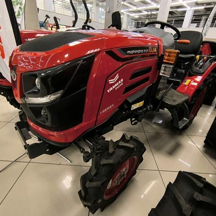 Трактор Mahindra OJA 2121 4WD