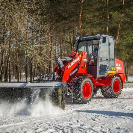 Мини-погрузчик Polar Badger WL50